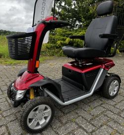 Pride Royal , Victory XL 140S, Hurricane 25