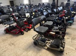 Jong Gebruikte opvouwbare scootmobielen 3/4 wiel